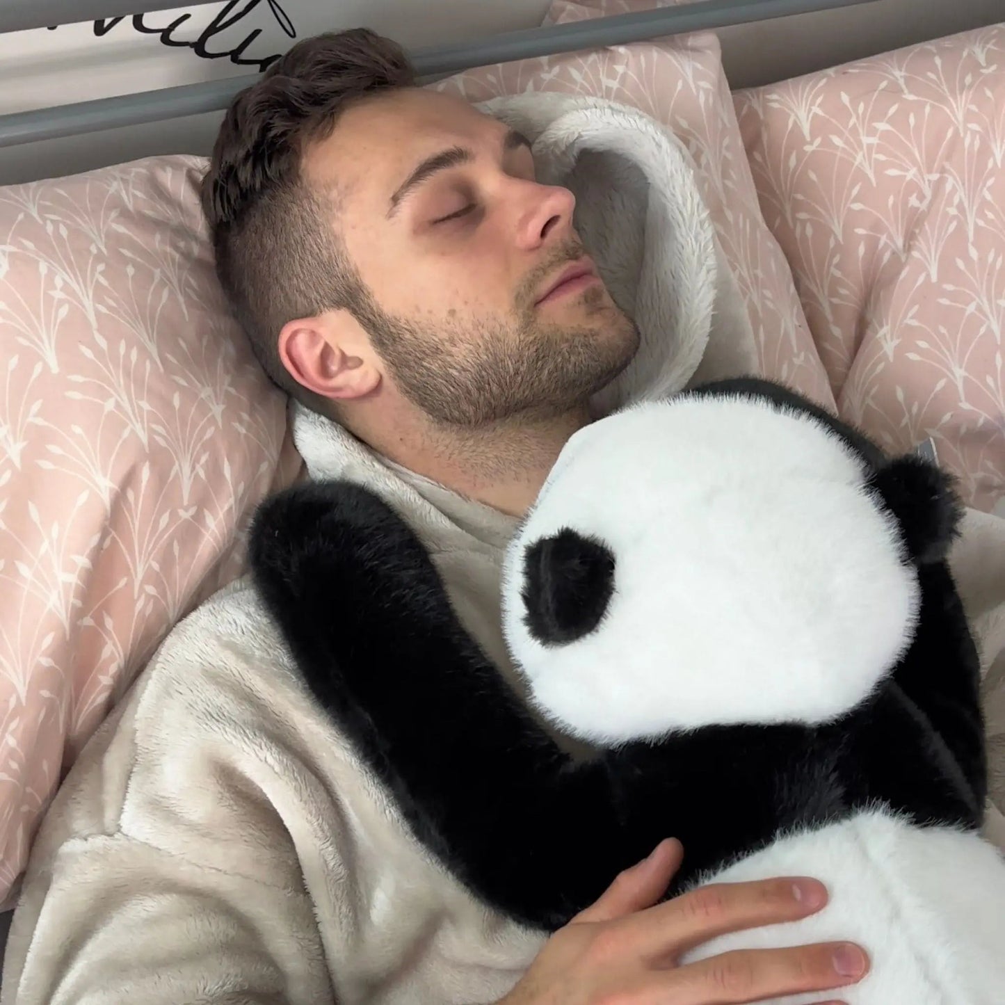 Panda Plysch Gravity Docka "Pookie"