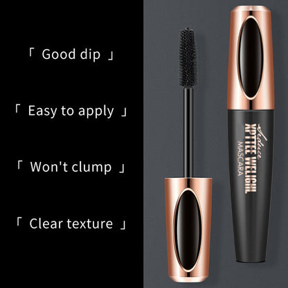 Set med volymgivande mascara och eyeliner