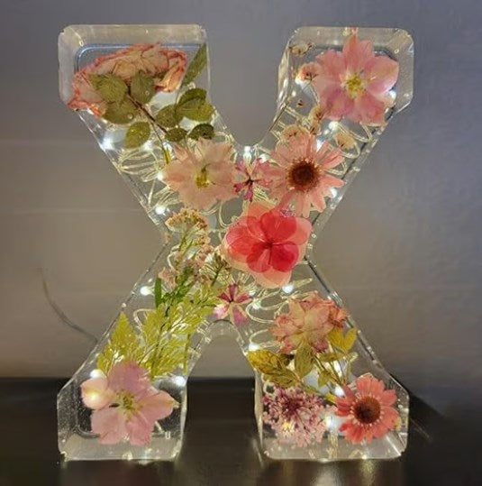 🌸Nattlampa med blommor i harts