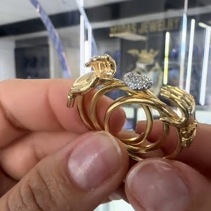 💞 Öppna händer hjärta ring